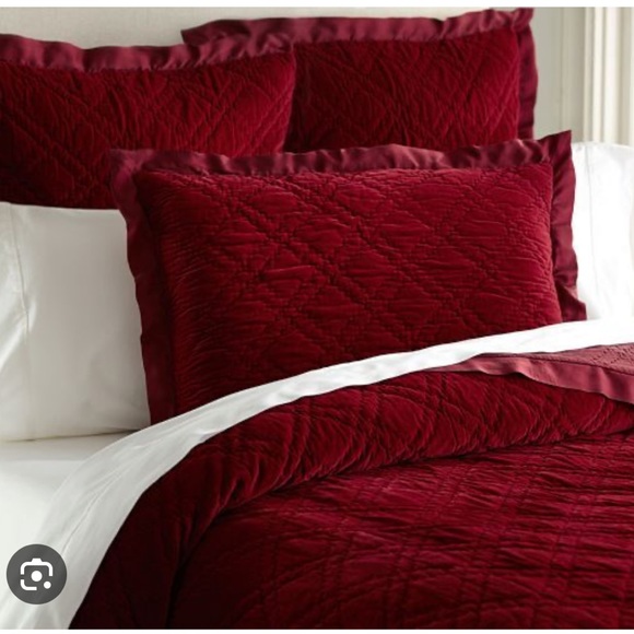 Pottery Barn Bedding New Pottery Barn Velvet Diamond Stitch Quilt Poshmark
